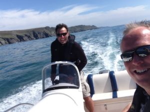 Quicksilver 425 Commander Review